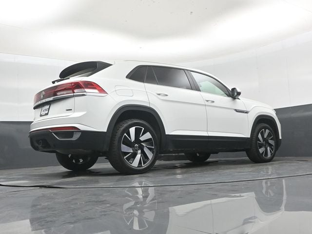 2025 Volkswagen Atlas Cross Sport 2.0T SE w/Technology