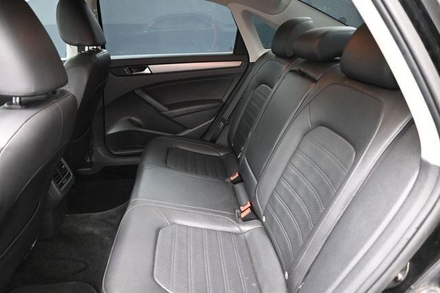 2015 Volkswagen Passat 1.8T SE