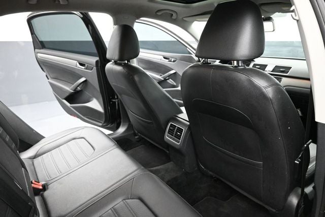 2015 Volkswagen Passat 1.8T SE