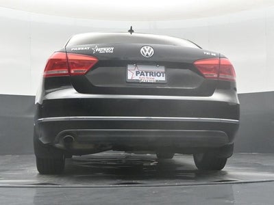 2015 Volkswagen Passat 1.8T SE