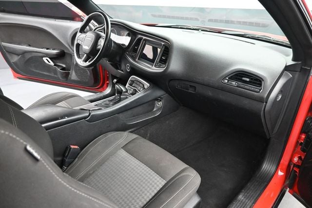 2022 Dodge Challenger SXT