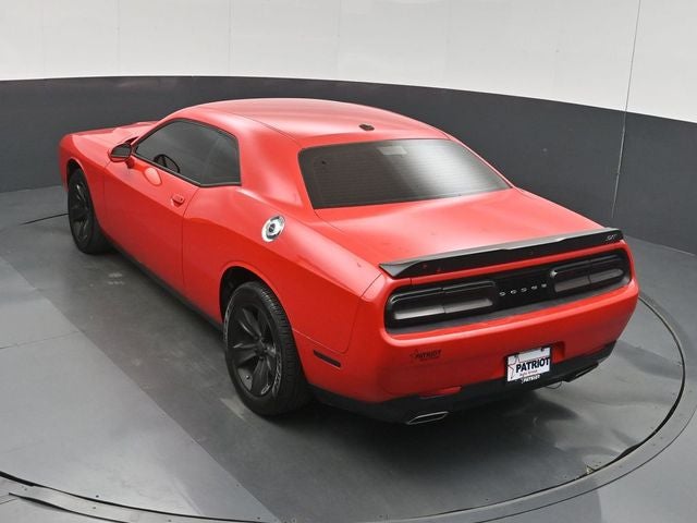 2022 Dodge Challenger SXT