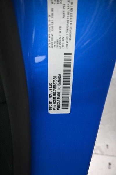 2027 Chrysler Pacifica Select