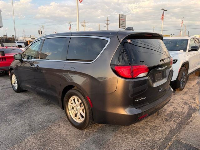 2017 Chrysler Pacifica Touring