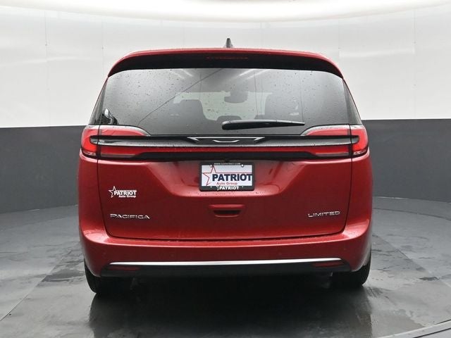 2027 Chrysler Pacifica Limited