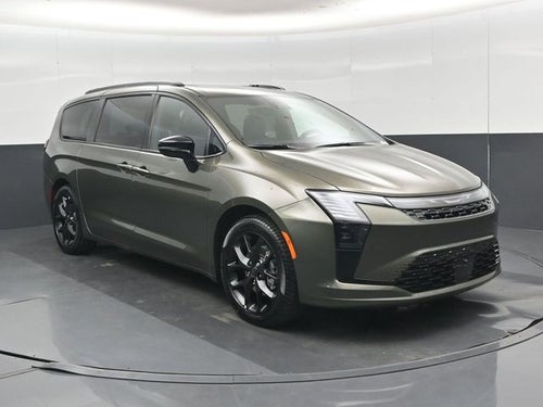 2027 Chrysler Pacifica Limited