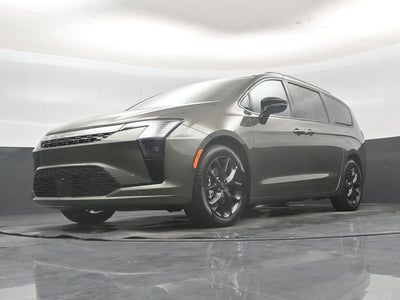 2027 Chrysler Pacifica Limited