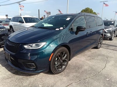 2025 Chrysler Pacifica Limited