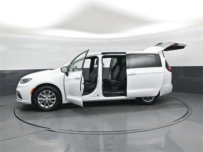 2026 Chrysler Pacifica Limited