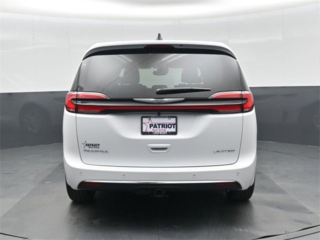 2026 Chrysler Pacifica Limited