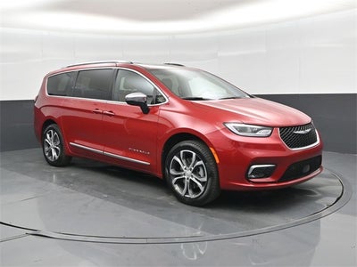 2026 Chrysler Pacifica Pinnacle