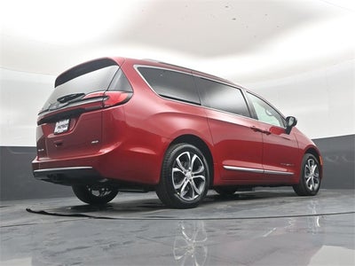 2026 Chrysler Pacifica Pinnacle