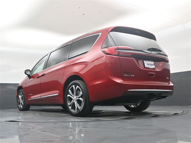 2026 Chrysler Pacifica Pinnacle