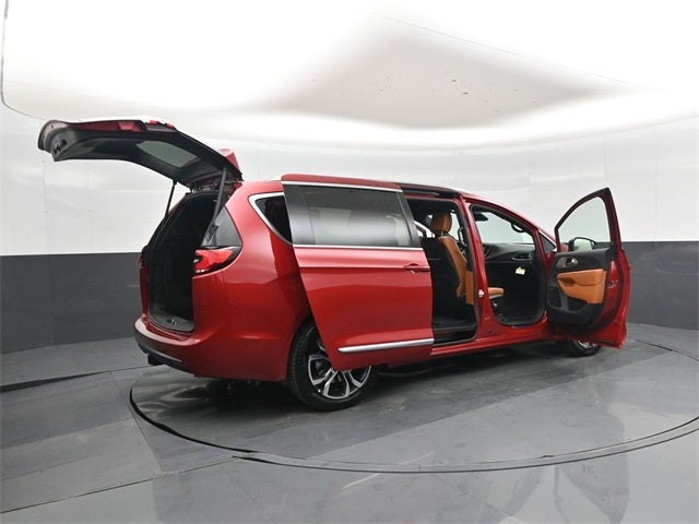 2026 Chrysler Pacifica Pinnacle