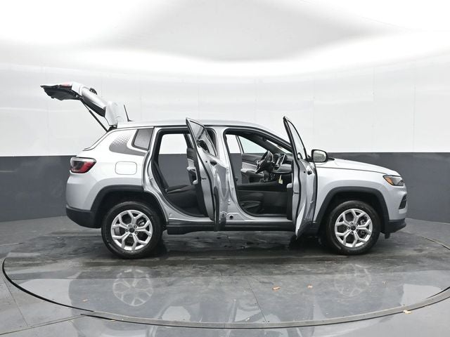 2025 Jeep Compass Sport