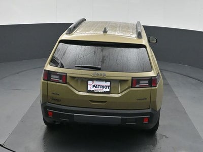2026 Jeep Cherokee Laredo