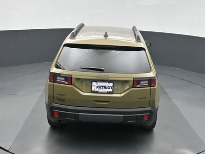 2026 Jeep Cherokee Laredo