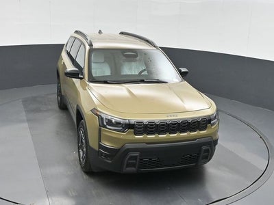 2026 Jeep Cherokee Laredo