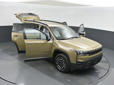 2026 Jeep Cherokee Laredo