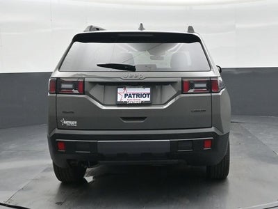 2026 Jeep Cherokee Laredo
