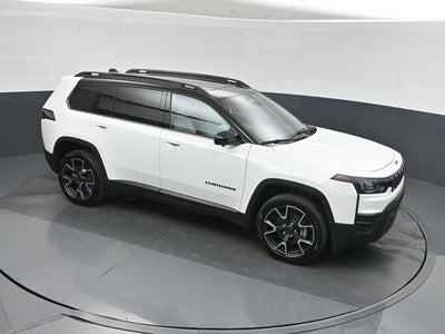 2026 Jeep Cherokee Overland