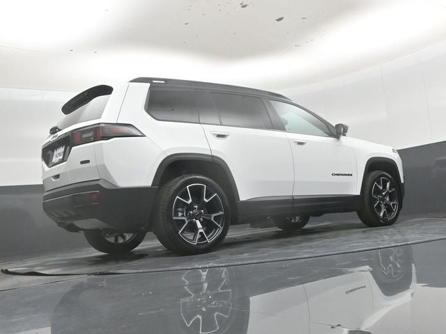 2026 Jeep Cherokee Overland