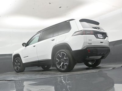 2026 Jeep Cherokee Overland