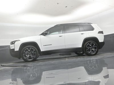 2026 Jeep Cherokee Overland