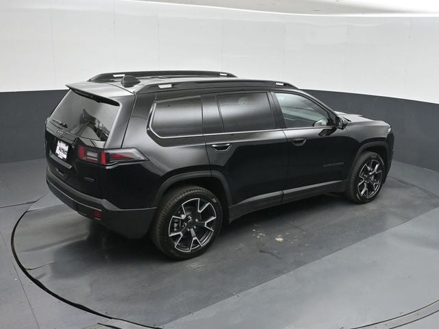 2026 Jeep Cherokee Overland