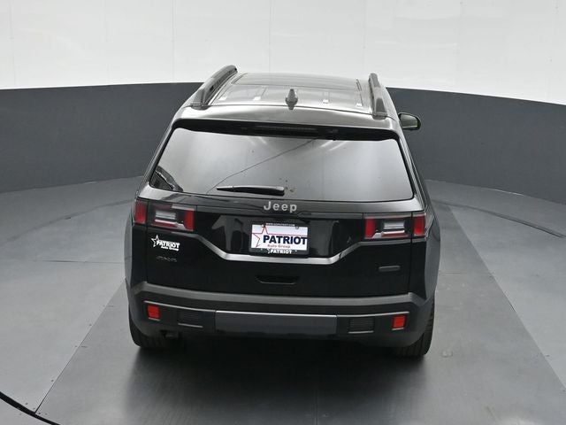 2026 Jeep Cherokee Overland