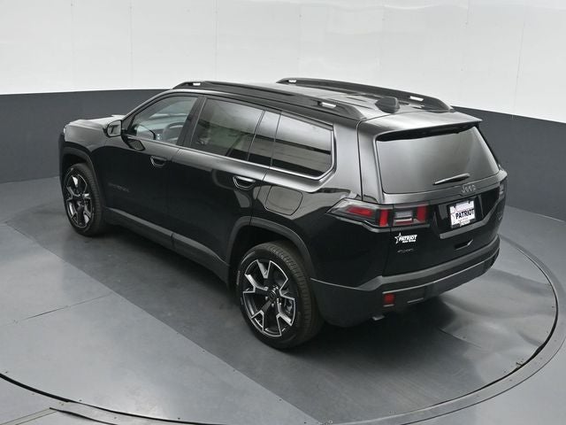 2026 Jeep Cherokee Overland