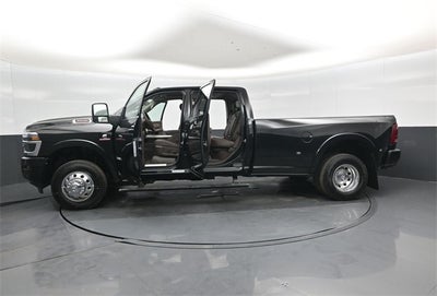 2026 RAM 3500 Limited