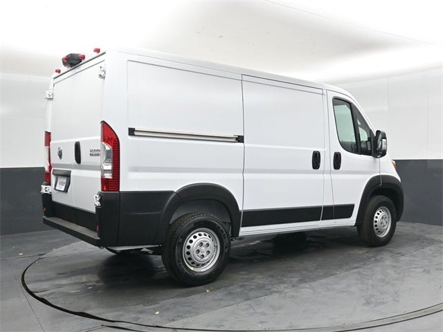 2026 RAM ProMaster 1500 Low Roof