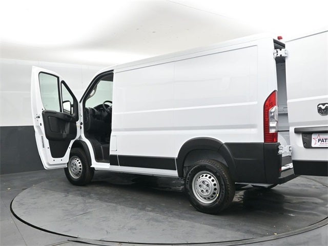 2026 RAM ProMaster 1500 Low Roof