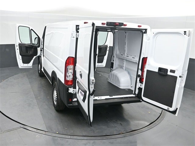 2026 RAM ProMaster 1500 Low Roof