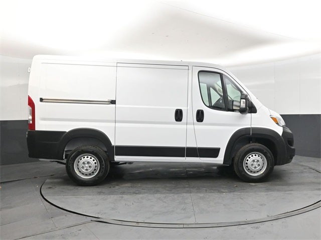 2026 RAM ProMaster 1500 Low Roof