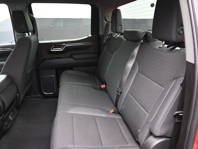 2025 Chevrolet Silverado 1500 LT LT1