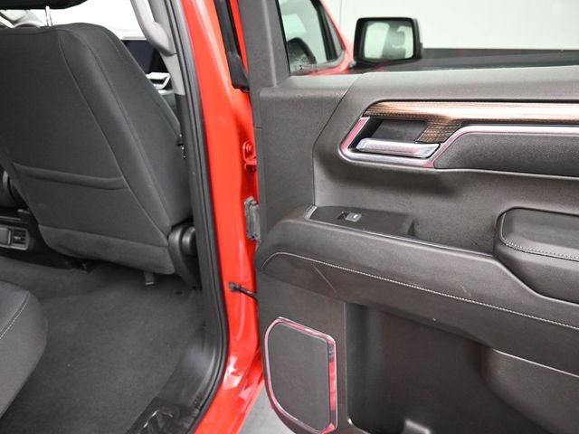 2025 Chevrolet Silverado 1500 LT LT1