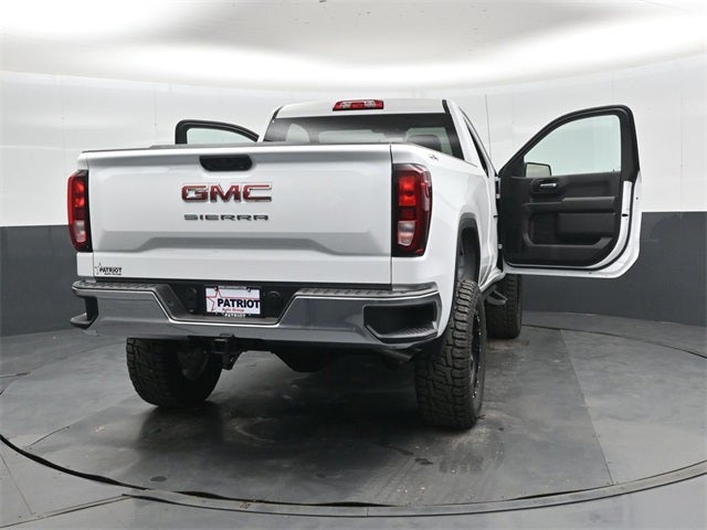 2025 GMC Sierra 1500 Pro