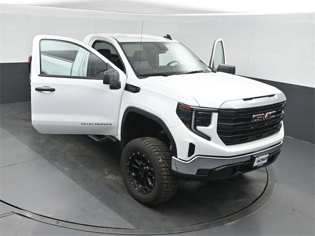2025 GMC Sierra 1500 Pro