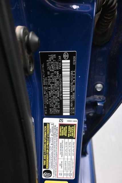 2024 Toyota Camry SE