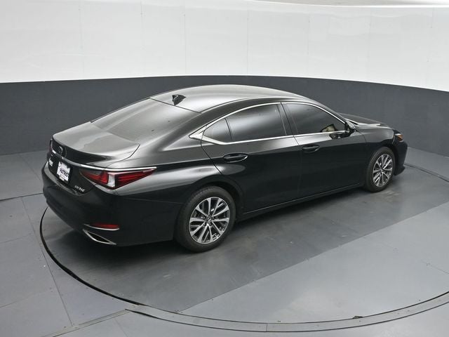 2022 Lexus ES 350