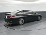 2022 Lexus ES 350