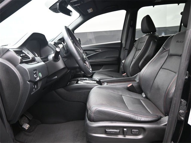 2022 Honda Pilot Black Edition