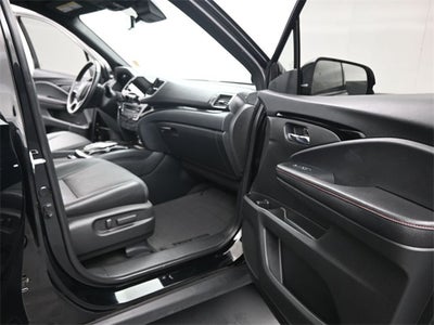2022 Honda Pilot Black Edition