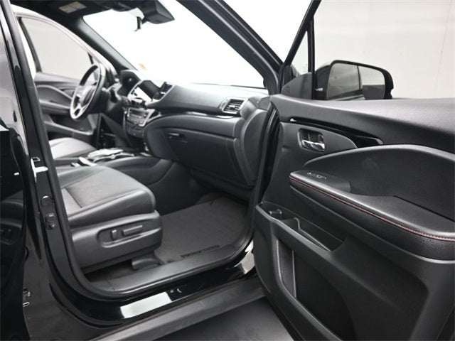 2022 Honda Pilot Black Edition
