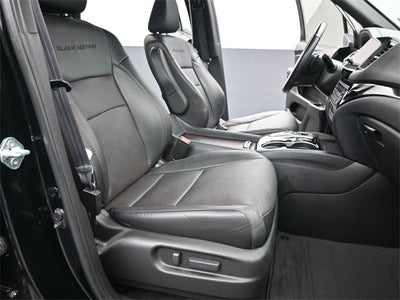 2022 Honda Pilot Black Edition