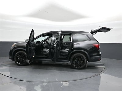 2022 Honda Pilot Black Edition