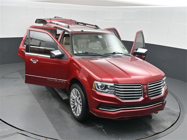 2017 Lincoln Navigator Select