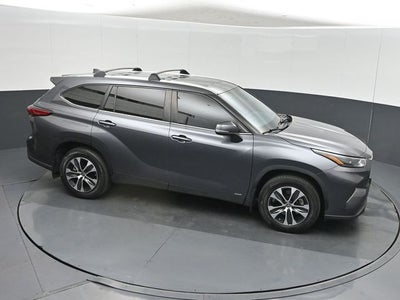 2023 Toyota Highlander Hybrid XLE